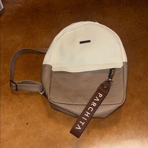 Beautiful 2 tone Parchita backpack